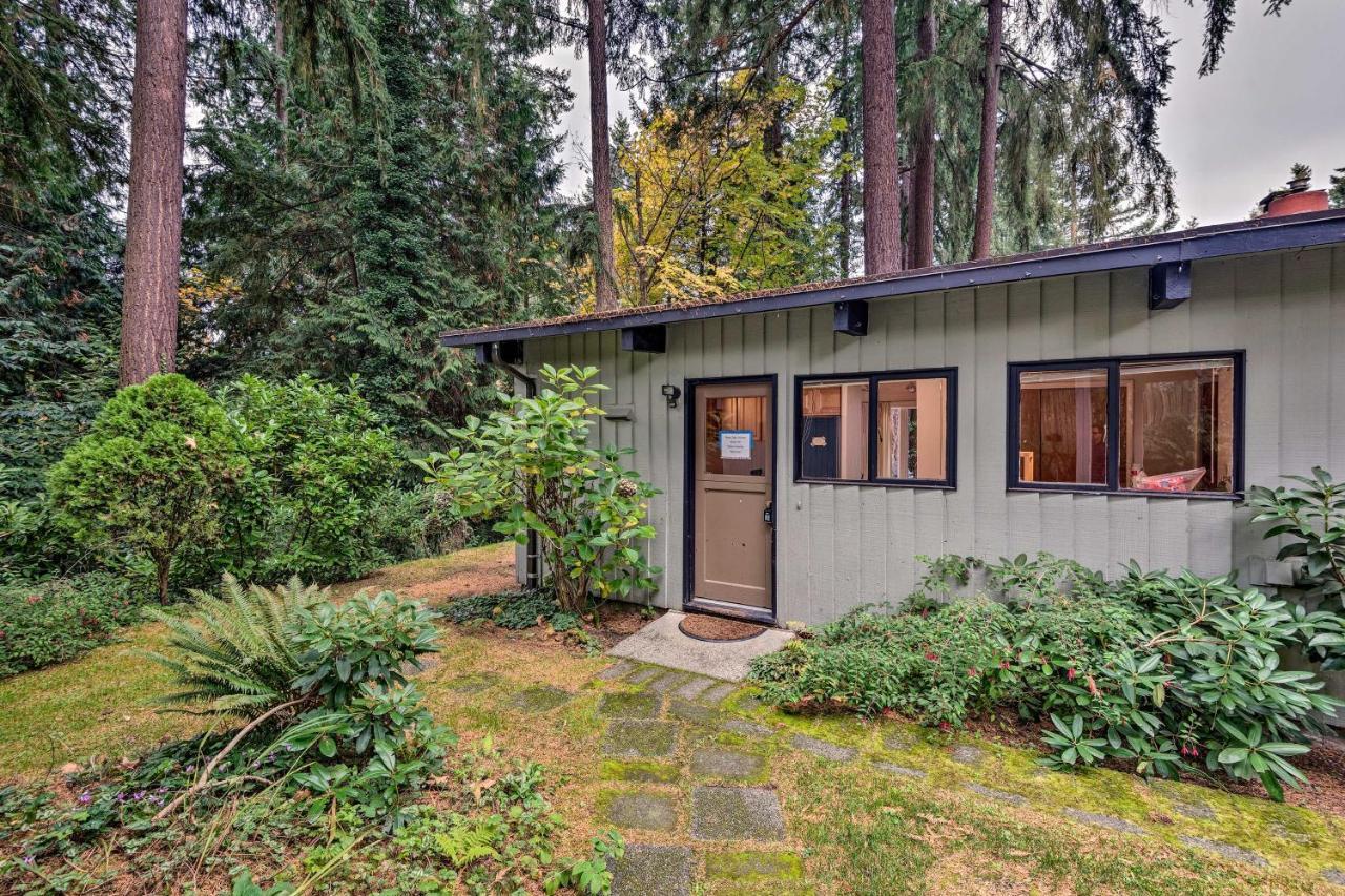 Updated 1970S Island Bungalow, 8 Miles To Seattle! Villa Mercer Island Eksteriør bilde