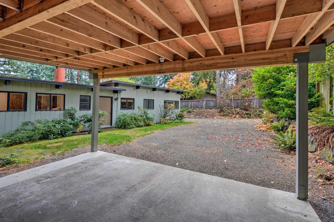 Updated 1970S Island Bungalow, 8 Miles To Seattle! Villa Mercer Island Eksteriør bilde